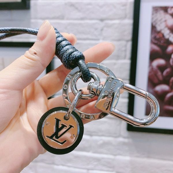 designer metal keychain keychain luxury pendant key cars chains lv key rings for womens and mens keychains box, Slivery;golden
designer metal keychain keychain luxury pendant key cars chains lv key rings for womens and mens keychains box, Slivery;golden