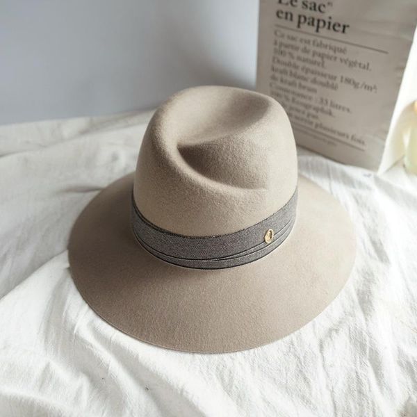 202011-паньши-серой осень зима шерсти лента классический fedoras довершение мужчин, женщины досуг панама шляпа джаза, Blue;gray
202011-паньши-серой осень зима шерсти лента классический fedoras довершение мужчин, женщины досуг панама шляпа джаза, Blue;gray