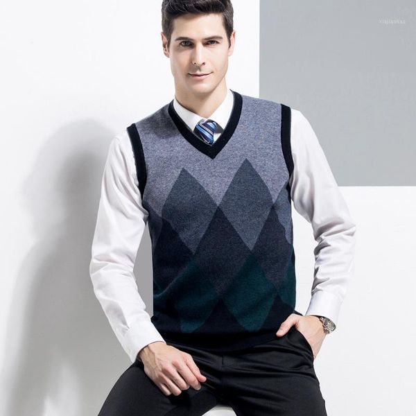 autumn winter casual vest middle-aged wool patchwork vest male v-neck sleeveless waistcoat thick flat knitting wool1, Black;white
autumn winter casual vest middle-aged wool patchwork vest male v-neck sleeveless waistcoat thick flat knitting wool1, Black;white