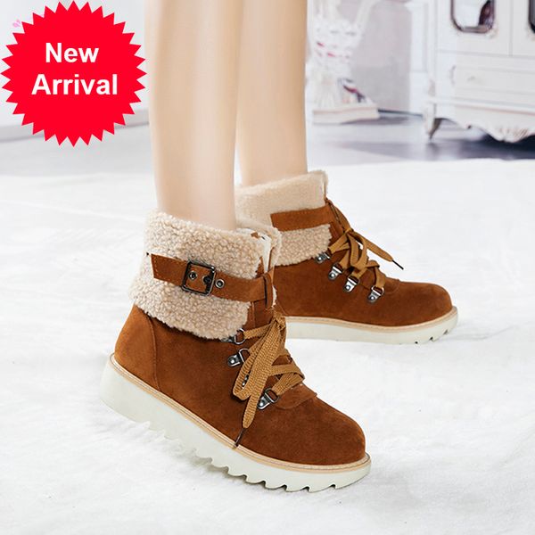 2021 the new snow boots of warm winter furry fashions buckle-up black platform green ground heel women's shoes 3sx8
2021 the new snow boots of warm winter furry fashions buckle-up black platform green ground heel women's shoes 3sx8