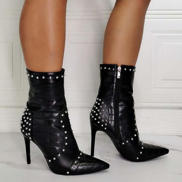 ribetrini big size 43 ladies pointed toe high heels rivet boots zipper luxury boots women autumn pointed toe shoes woman, Black 
ribetrini big size 43 ladies pointed toe high heels rivet boots zipper luxury boots women autumn pointed toe shoes woman, Black