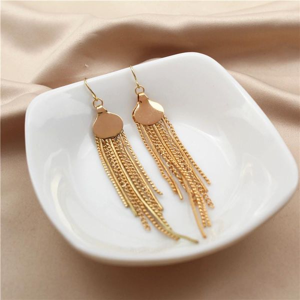 new european and american ins earring metal tassel personality trend atmospheric eardrop, Silver
new european and american ins earring metal tassel personality trend atmospheric eardrop, Silver