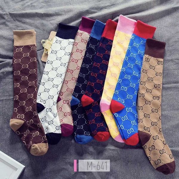 women's g full letter slim, breathable, thin to the knee, calf socks look like a lady, Black;white
women's g full letter slim, breathable, thin to the knee, calf socks look like a lady, Black;white