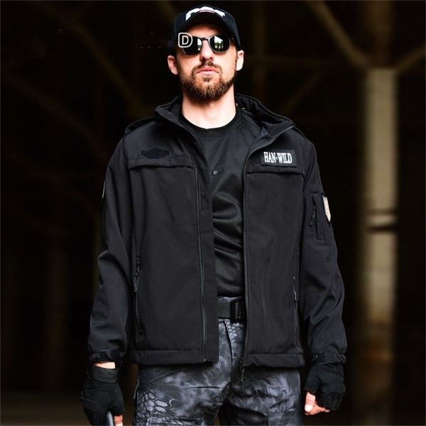 outdoor hiking waterproof jacket men winter climbing sports warm soft shell fleece hooded coat military clothes tactical jackets q1211, Black;brown
outdoor hiking waterproof jacket men winter climbing sports warm soft shell fleece hooded coat military clothes tactical jackets q1211, Black;brown