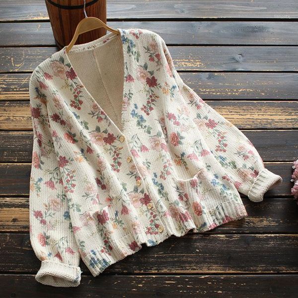 8185 new autumn winter women sweater mori girl v-neck long sleeve loose print knitted cardigan sweater1, White
8185 new autumn winter women sweater mori girl v-neck long sleeve loose print knitted cardigan sweater1, White