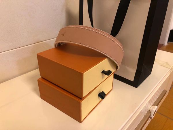 belt leather belts men belt women belt big smooth buckle classical mens belts women belts with box, Black;brown 
belt leather belts men belt women belt big smooth buckle classical mens belts women belts with box, Black;brown