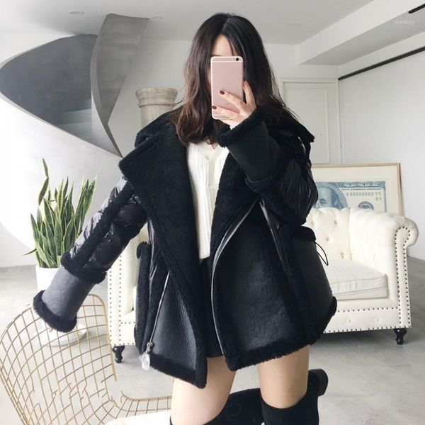 2020 new women luxury lamb fur shearling jacket genuine leather down jacket hip hop overcoat real fur motorycle abrigo mujer1, Black
2020 new women luxury lamb fur shearling jacket genuine leather down jacket hip hop overcoat real fur motorycle abrigo mujer1, Black