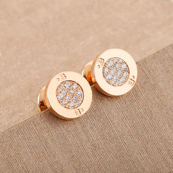 2022 luxury quality s925 silver charm stud earring with all diamonds in 18k rose gold plated for women wedding jewelry gift have box stamp p, Golden
2022 luxury quality s925 silver charm stud earring with all diamonds in 18k rose gold plated for women wedding jewelry gift have box stamp p, Golden