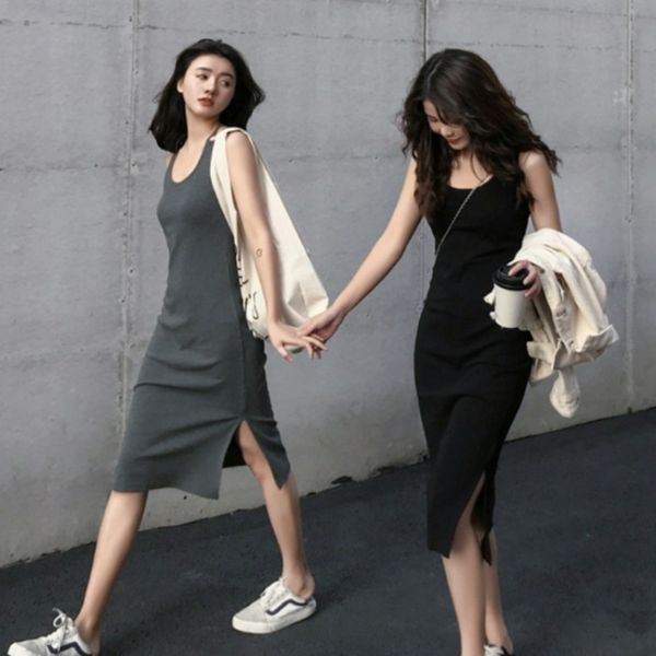 summer french minority hepburn style small black with bottom waistcoat skirt and side slit mid length dress for women, Black;gray
summer french minority hepburn style small black with bottom waistcoat skirt and side slit mid length dress for women, Black;gray