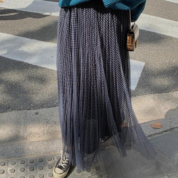 make french gentle grid mesh gauze skirt restoring ancient ways show thin posed long skirt pleated skirts, Black
make french gentle grid mesh gauze skirt restoring ancient ways show thin posed long skirt pleated skirts, Black