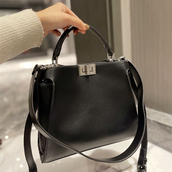 handbag designer brand bag new 4 colors fashion leather shoulder bag
handbag designer brand bag new 4 colors fashion leather shoulder bag
