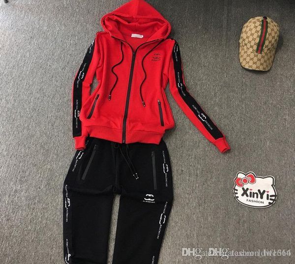 2021european light luxury high-end women's casual sports suit spring and autumn style small fragrance trousers two-piece suit trendy tw, Gray
2021european light luxury high-end women's casual sports suit spring and autumn style small fragrance trousers two-piece suit trendy tw, Gray