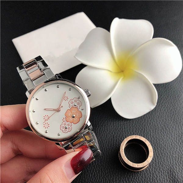 36mm women's steel band fashion quartz watch girls flower watch personality colorful triangle dial, Slivery;black
36mm women's steel band fashion quartz watch girls flower watch personality colorful triangle dial, Slivery;black