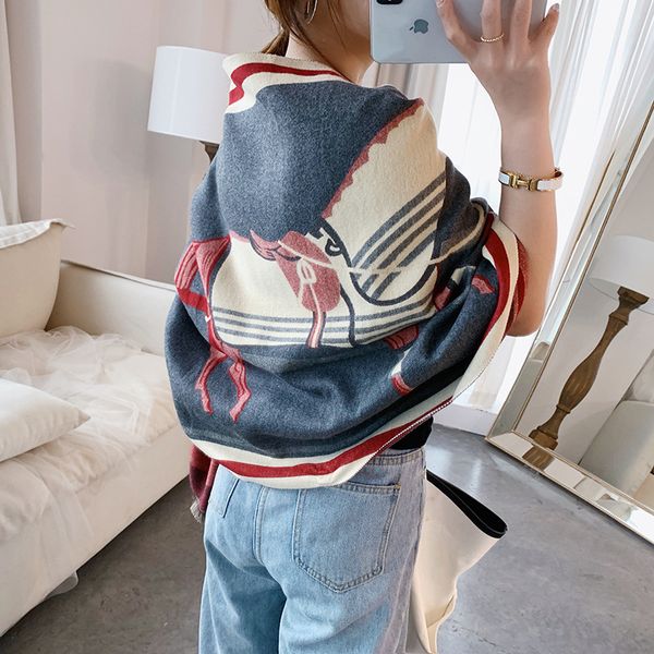 scarf women's autumn and winter korean versatile 2023 doublesided shawl long carriage pattern thickened warm neck, Blue;gray
scarf women's autumn and winter korean versatile 2023 doublesided shawl long carriage pattern thickened warm neck, Blue;gray