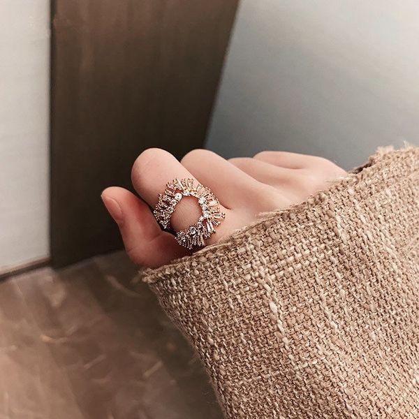 fashion personality ins luxury online celebrity women's ring retro european exaggerated ring, Golden;silver
fashion personality ins luxury online celebrity women's ring retro european exaggerated ring, Golden;silver