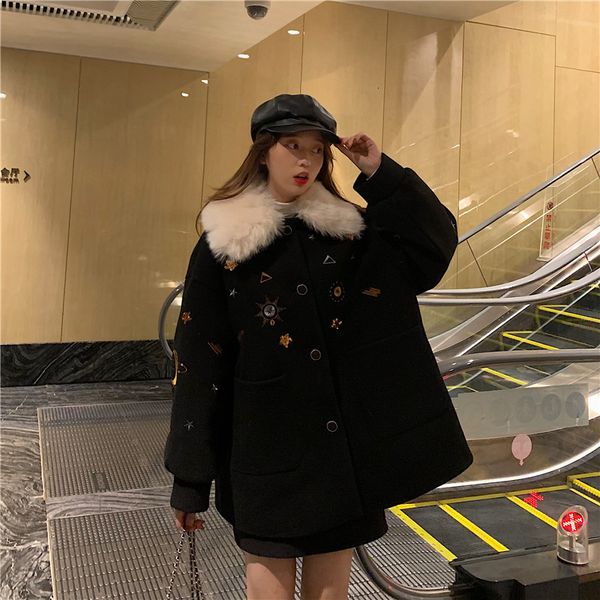woolen jacket women's middle long autumn winter 2020 new korean loose black hepburn coat
woolen jacket women's middle long autumn winter 2020 new korean loose black hepburn coat