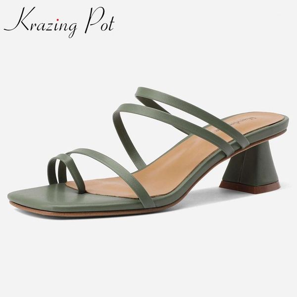 sandals krazing pot flip-flop med heel handmade summer essential shoes rome young lady daily wear casual women l801, Black
sandals krazing pot flip-flop med heel handmade summer essential shoes rome young lady daily wear casual women l801, Black