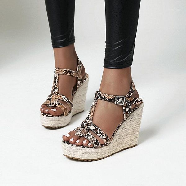 classic wedges high heels platform women sandals 2020 summer t-strap buckle animal prints women wedges party shoes1, Black
classic wedges high heels platform women sandals 2020 summer t-strap buckle animal prints women wedges party shoes1, Black