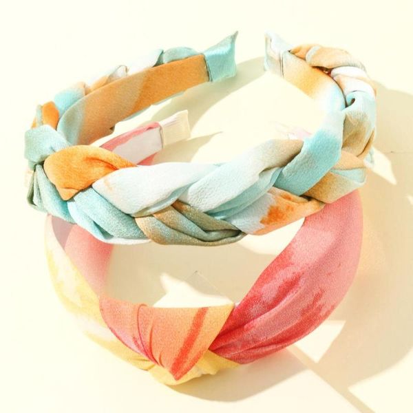 2 pcs/lot new fashion tie-dyed headband fabric knotted headwear winter warm wide crown braided hairband for women
2 pcs/lot new fashion tie-dyed headband fabric knotted headwear winter warm wide crown braided hairband for women