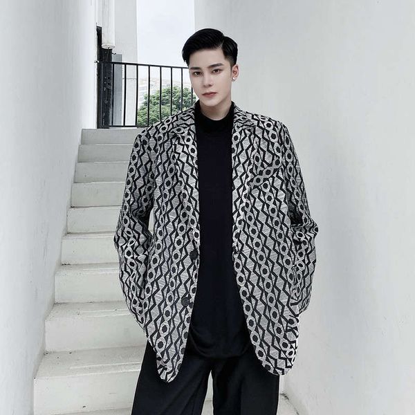 autumn and winter floral personality han fan men's casual west loose style ruffian handsome suit coat long sleeve, White;black
autumn and winter floral personality han fan men's casual west loose style ruffian handsome suit coat long sleeve, White;black