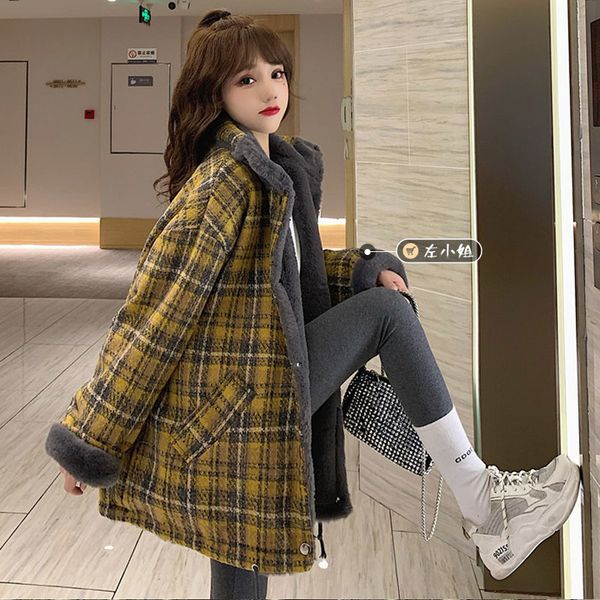 winter 2020 new style plush thickened loose fit nizi overcoat woolen coat plaid cotton padded jacket women fashion, Black
winter 2020 new style plush thickened loose fit nizi overcoat woolen coat plaid cotton padded jacket women fashion, Black