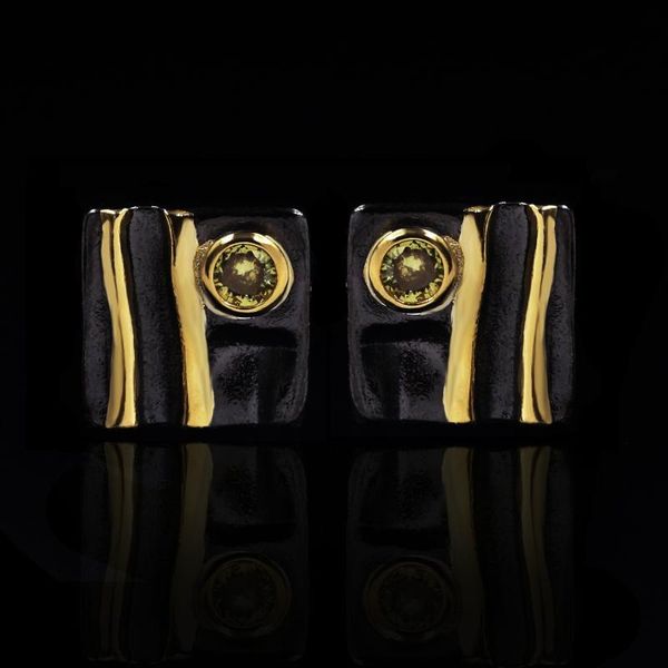stud original classic square two-color earrings green zircon 925 silver jewelry wedding bridal party gift, Golden;silver
stud original classic square two-color earrings green zircon 925 silver jewelry wedding bridal party gift, Golden;silver