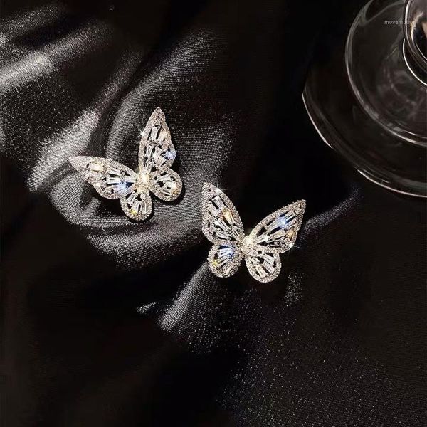 1pair fashion butterfly earrings for women gift stud earrings for women earring gifts1, Golden;silver
1pair fashion butterfly earrings for women gift stud earrings for women earring gifts1, Golden;silver