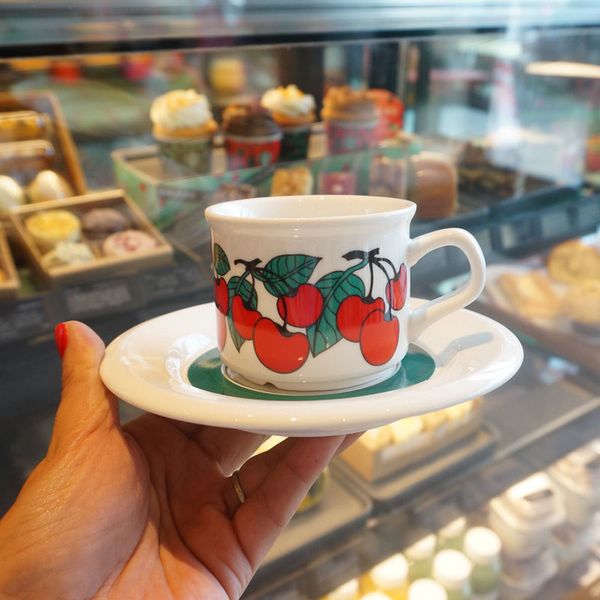 medieval vintage cherry and saucer mocha ceramic flower teacup turkish coffee tea cup set q0109
medieval vintage cherry and saucer mocha ceramic flower teacup turkish coffee tea cup set q0109