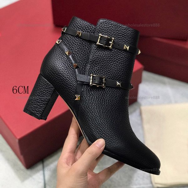 2021 new womens ankle boots fashion winter booties shoes with granulated calfskin rivet australia cowboy motocycle martens snow bottes, Black;red
2021 new womens ankle boots fashion winter booties shoes with granulated calfskin rivet australia cowboy motocycle martens snow bottes, Black;red