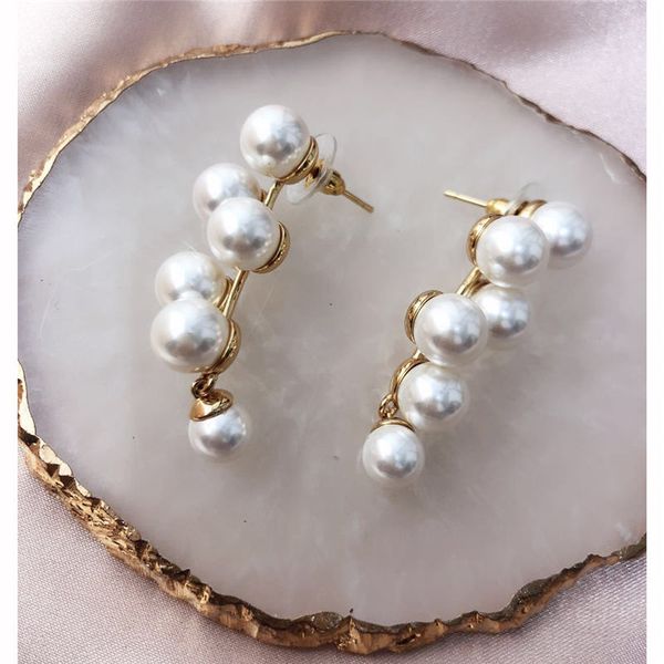 paris luxury designer jewelries women pearl earrings cute grape pearls ear stud famous designer earrings, Golden
paris luxury designer jewelries women pearl earrings cute grape pearls ear stud famous designer earrings, Golden