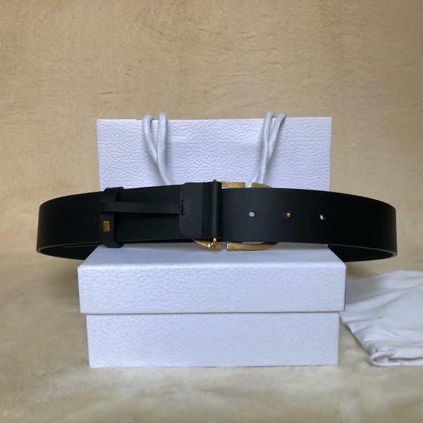 classic black genuine leather with gold buckle women belt with box men designers belts men belts designer belts 403, Black;brown
classic black genuine leather with gold buckle women belt with box men designers belts men belts designer belts 403, Black;brown
