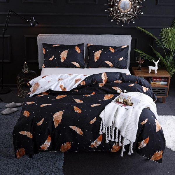 bedding sets european style feather printing set polyester sanding bedroom supplies duvet cover home decor bed linens bedclothes
bedding sets european style feather printing set polyester sanding bedroom supplies duvet cover home decor bed linens bedclothes