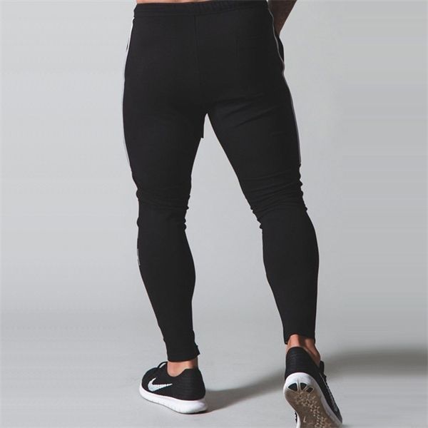 2020 cotton men's side stripe sweat pants joggers skinny pants ropa hombre tracksuit sport men spodnie dresowe casual trousers q1217, Black
2020 cotton men's side stripe sweat pants joggers skinny pants ropa hombre tracksuit sport men spodnie dresowe casual trousers q1217, Black