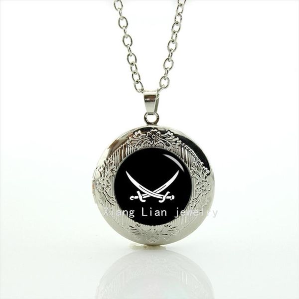 pendant necklaces 2021 real collares collier brand design locket necklace machete double swords pirate wedding groom man's jewelry t721, Silver
pendant necklaces 2021 real collares collier brand design locket necklace machete double swords pirate wedding groom man's jewelry t721, Silver