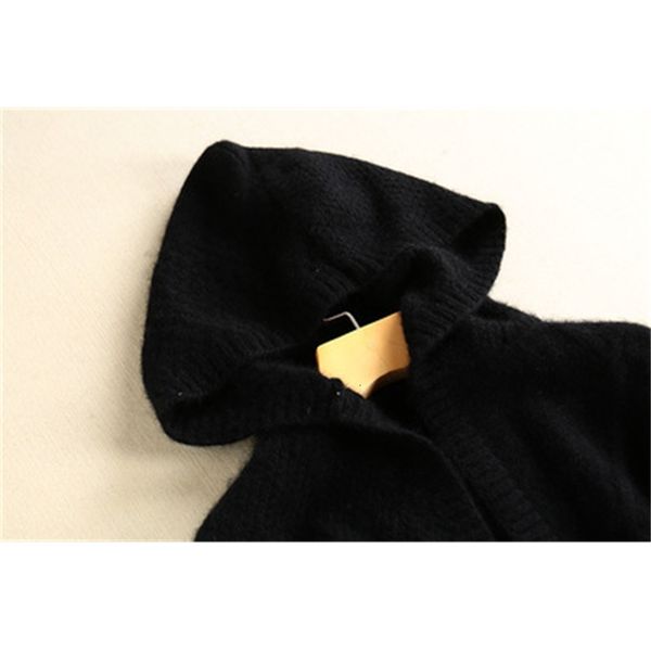 2021 new korean solid-colored with cap mid-neck neck idle length loose-style versatile seam cardigan torsion sweater j8dy, White;black
2021 new korean solid-colored with cap mid-neck neck idle length loose-style versatile seam cardigan torsion sweater j8dy, White;black