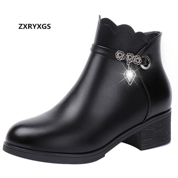 zxryxgs brand shoes woman cowhide rhinestone fashion shoes ankle boots 2020 new autumn / winter snow boots women plus size, Black
zxryxgs brand shoes woman cowhide rhinestone fashion shoes ankle boots 2020 new autumn / winter snow boots women plus size, Black