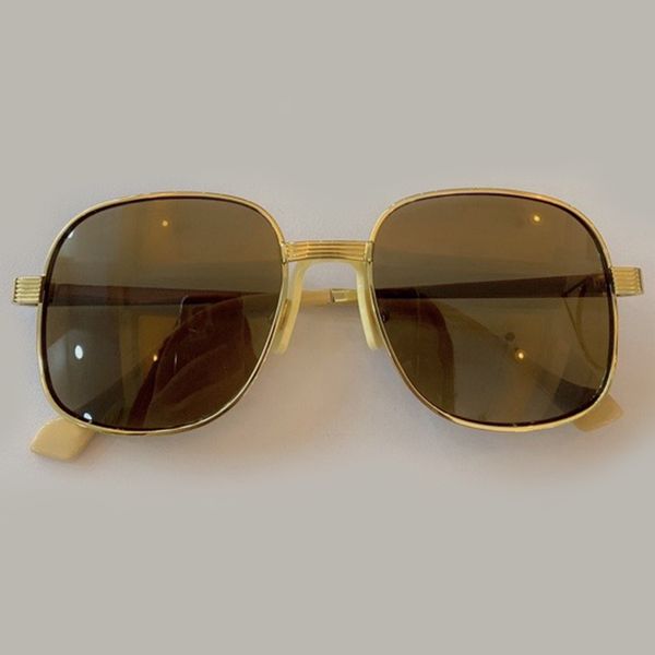 2020 moda praa feminino lunette soleil femme design da marca liga quadro vintage culos de sol jb9h, White;black
2020 moda praa feminino lunette soleil femme design da marca liga quadro vintage culos de sol jb9h, White;black