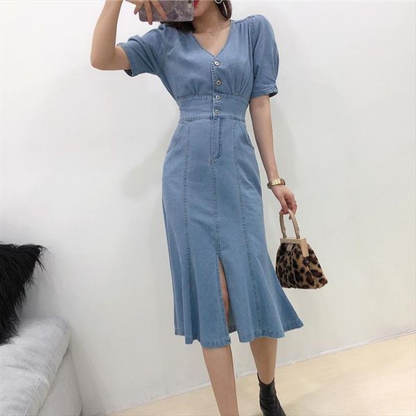 summer 2020 denim dress jurk v neck bubble sleeve single breasted high waisted slim split mid length denim dress drop shipping, Black;gray
summer 2020 denim dress jurk v neck bubble sleeve single breasted high waisted slim split mid length denim dress drop shipping, Black;gray