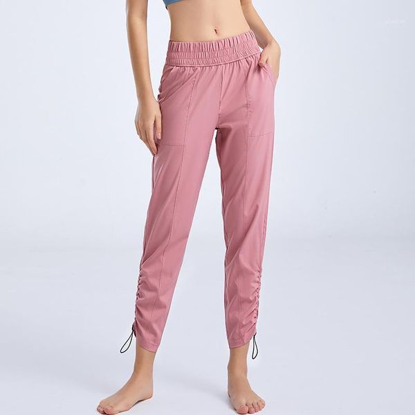 women dry quick bottom drawstring loose pants elastic waist trousers fitness workout exercise sweatpants with pocket1, Black;white
women dry quick bottom drawstring loose pants elastic waist trousers fitness workout exercise sweatpants with pocket1, Black;white