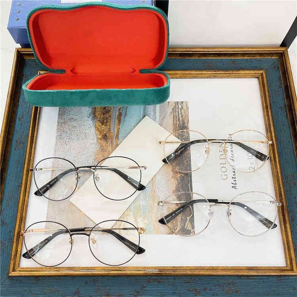 2022 factory wholesale family's fashion round frame glasses star can be equipped with myopic flat lens, White;black
2022 factory wholesale family's fashion round frame glasses star can be equipped with myopic flat lens, White;black