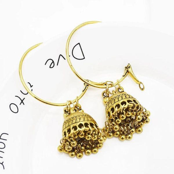 personality vintage lady earrings fashion women bohemian ethnic style geometric bell pendant earring jewelry hoop earrings, Golden;silver
personality vintage lady earrings fashion women bohemian ethnic style geometric bell pendant earring jewelry hoop earrings, Golden;silver