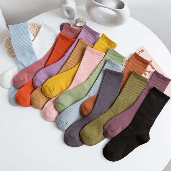 simple spring fashion south korea candy color cotton middle tube pile stockings children winter ladies ankle boot socks women, Black;white
simple spring fashion south korea candy color cotton middle tube pile stockings children winter ladies ankle boot socks women, Black;white
