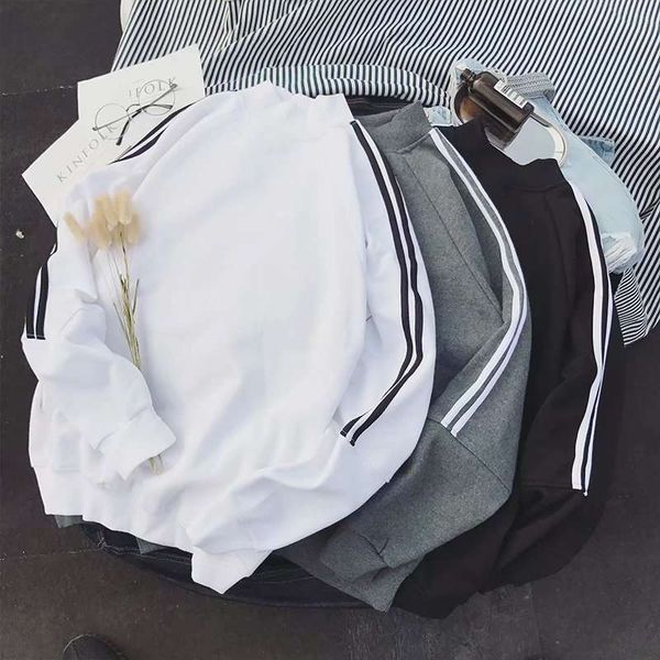 autumn and winter loose plush sweater coat korean fashion collar men's versatile stripes high round, Gray
autumn and winter loose plush sweater coat korean fashion collar men's versatile stripes high round, Gray