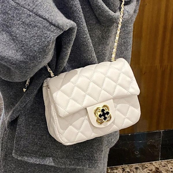 fashion chain white shoulder bag luxury women handbag small flap plaid crossbody bags lady diamond lattice quilted messenger bag
fashion chain white shoulder bag luxury women handbag small flap plaid crossbody bags lady diamond lattice quilted messenger bag