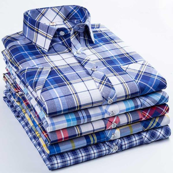 men's casual shirts 2021 summer men's plaid cotton dress male chemise homme mens checkered short sleeve shirt1, White;black
men's casual shirts 2021 summer men's plaid cotton dress male chemise homme mens checkered short sleeve shirt1, White;black