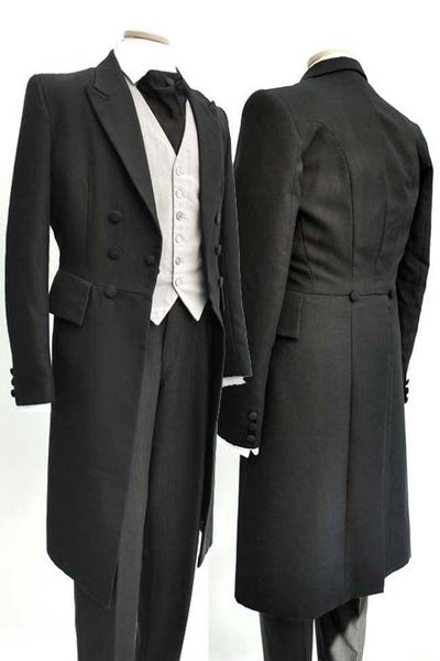 2021 black men wedding tailcoat groom tuxedos groomsmen suit double breasted 3 pieces men suit (jacket+vest+trousers, White;black
2021 black men wedding tailcoat groom tuxedos groomsmen suit double breasted 3 pieces men suit (jacket+vest+trousers, White;black