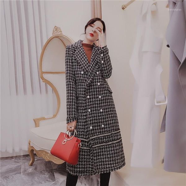 2020 autumn winter high-end tweed temperament double-breasted long-sleeved windbreaker woolen jacket women coats n10941, Black
2020 autumn winter high-end tweed temperament double-breasted long-sleeved windbreaker woolen jacket women coats n10941, Black