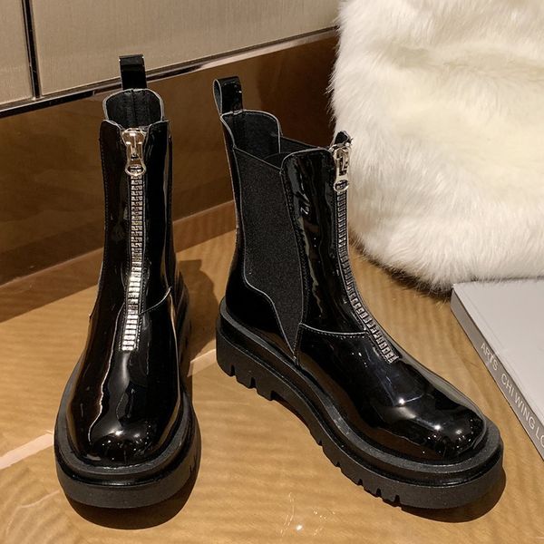 winter in 2021 women's fashions platform martin black ankle square toe boots thick bottom shoe 335t
winter in 2021 women's fashions platform martin black ankle square toe boots thick bottom shoe 335t