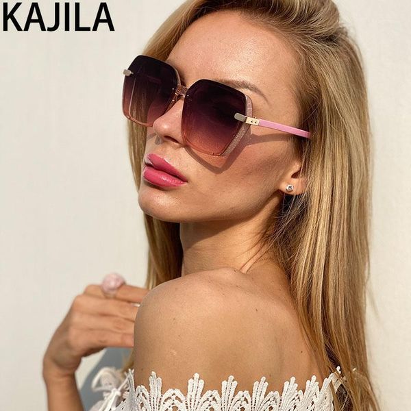 Square Sunglasses Women 2020 UV400 High Quality Brand Design Big Frame Vintage Shades Sun Glasses For Woman zonnebril dames1, White;black
Square Sunglasses Women 2020 UV400 High Quality Brand Design Big Frame Vintage Shades Sun Glasses For Woman zonnebril dames1, White;black