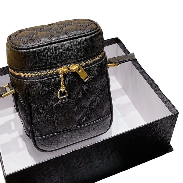 new hand bag travel toiletry pouch protection makeup clutch women leather waterproof cosmetic bags zipper bags for women with dust bag
new hand bag travel toiletry pouch protection makeup clutch women leather waterproof cosmetic bags zipper bags for women with dust bag
